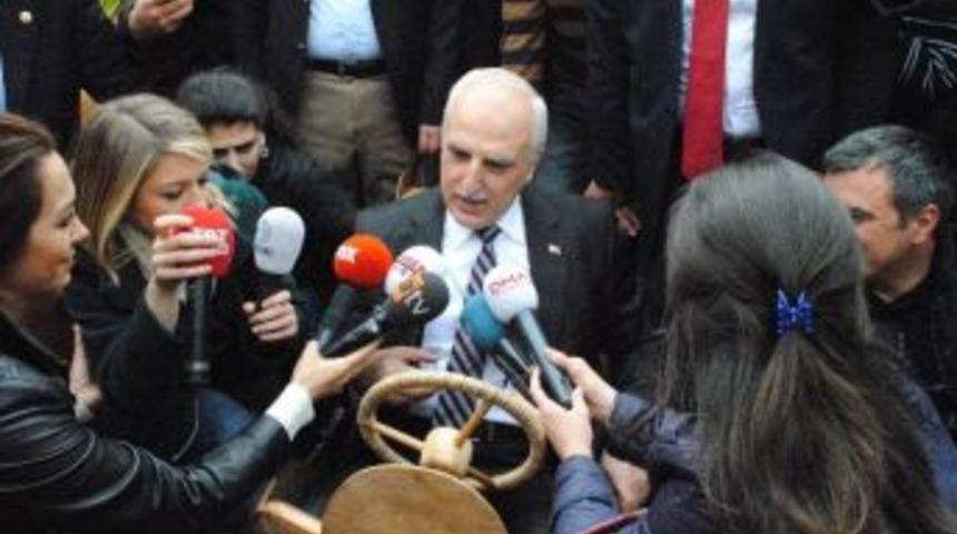 Vali Mutlu, Formulaz Tahta Arabalarına Bindi