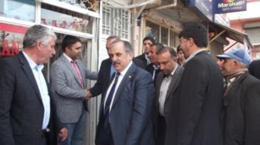 Eski Bakan&rsquo;dan Ak Parti&rsquo;ye Destek S&uuml;r&uuml;yor