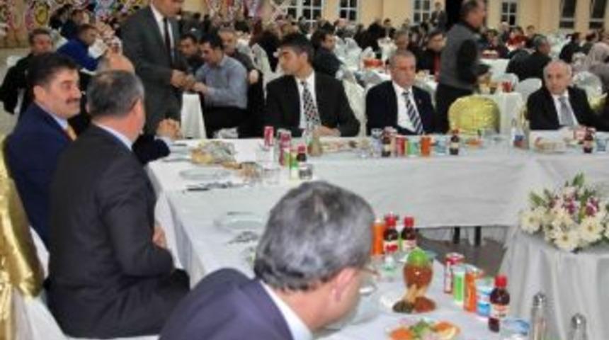 Simav&rsquo;da Vergi Rekortmenleri &Ouml;d&uuml;llendirildi