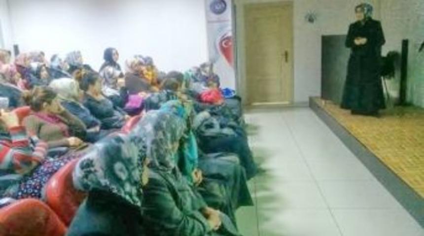 Lice Adem'de İbadetin &Ouml;nemi Konulu Seminer D&uuml;zenlendi