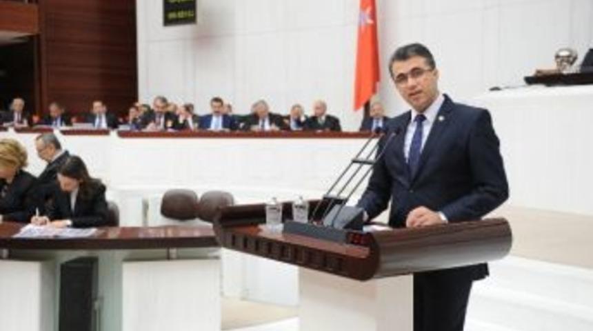 Erdin&ccedil;: &ldquo;17 Aralık T&uuml;rkiye&rsquo;nin Hukuk Tarihine Kara Bir Leke Olarak D&uuml;şm&uuml;şt&uuml;r"
