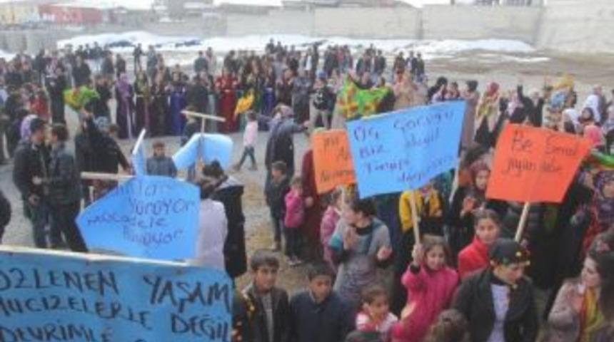 Başkale&rsquo;de Kadınlar G&uuml;n&uuml; Erken Kutlandı