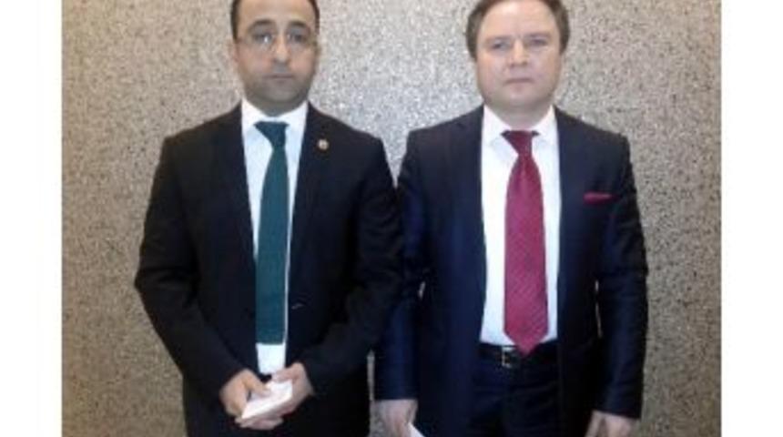 Dinleme Olayına Ve Chp'nin Tavrına Tepki