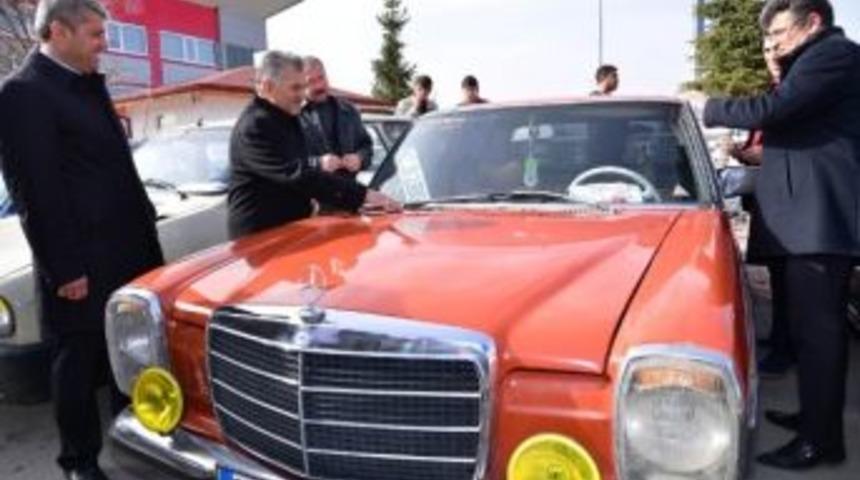 Melikgazi Belediye Başkanı Memduh B&uuml;y&uuml;kkılı&ccedil;, Oto Galericiler Sitesini Ziyaret Etti
