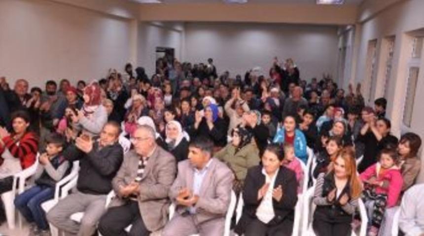 Tahsin Babaş, Toki Sakinleriyle Buluştu