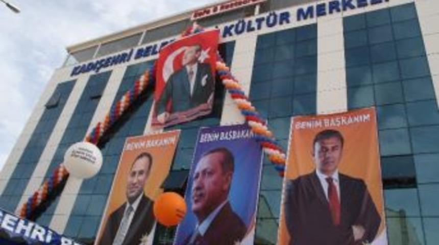 Kadışehri Belediye Hizmet Binası Ve K&uuml;lt&uuml;r Merkezi Hizmete A&ccedil;ıldı