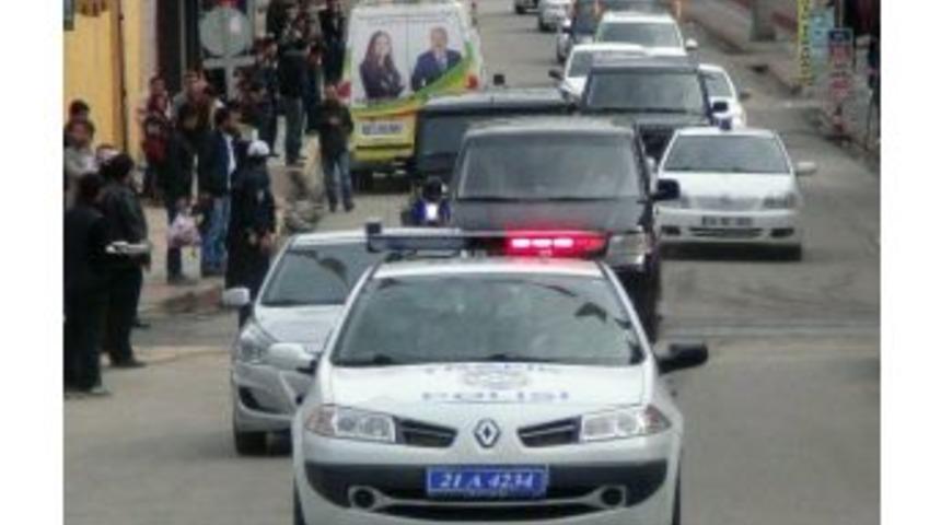 Bakan Ala Ve Eker Silvan'da