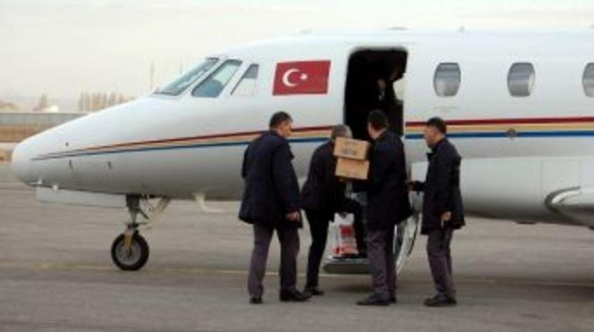 Kılı&ccedil;daroğlu'na "&ccedil;iğb&ouml;rek"li Uğurlama