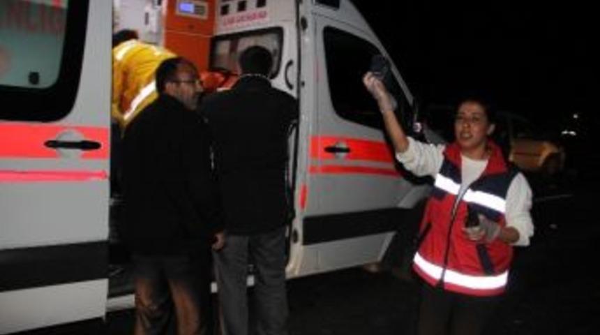 Şanlıurfa&rsquo;da Zincirleme Kaza: 2 &Ouml;l&uuml;, 8 Yaralı
