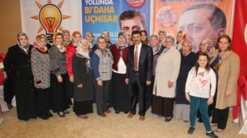 U&ccedil;hisar Belediye Başkanı Osman S&uuml;sl&uuml;, 150 Kişilik &Ccedil;alışma Ekibi İle Se&ccedil;im Startını Verdi