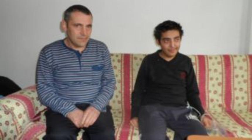 İki &ccedil;ocuğunda b&ouml;brek hastalığı &ccedil;ıkınca yıkıldı