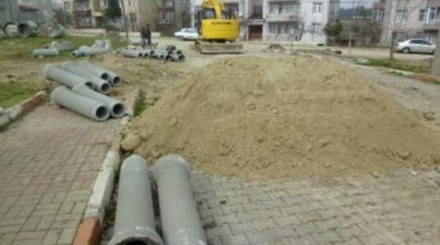 Hayrabolu'da Kanalizasyon İnşaatı Devam Ediyor