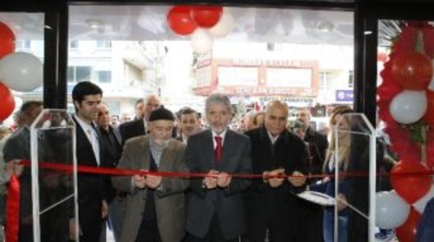 Başkan Tuna Esnafla El Ele