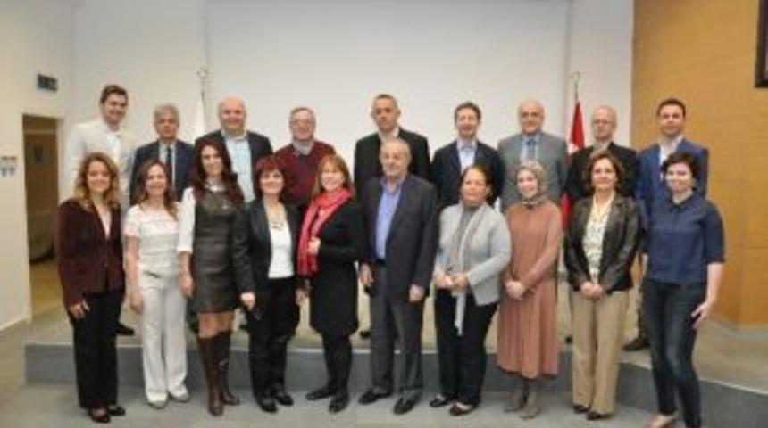 Dişlerinizi Tehlikeye Atmayın!