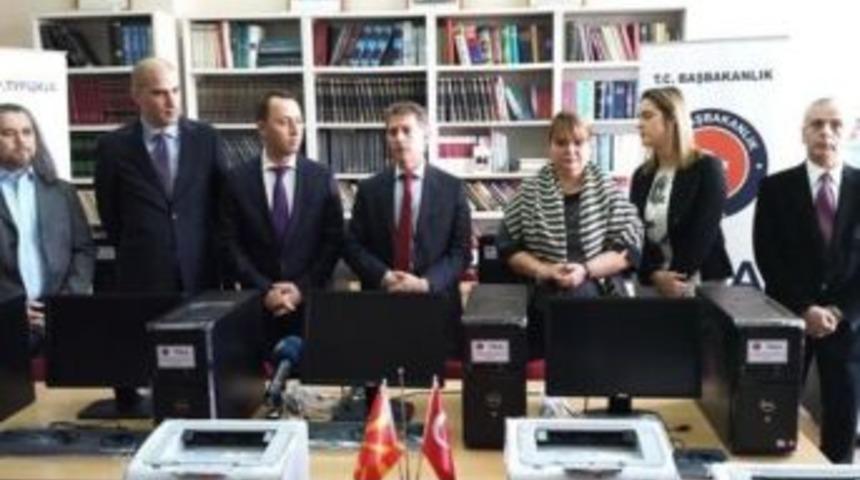 Makedonya&rsquo;da Aziz Kiril Ve Metodiy &Uuml;niversitesi T&uuml;rk Dili Ve Edebiyatı B&ouml;l&uuml;m&uuml;ne Teknik Donanım Desteği