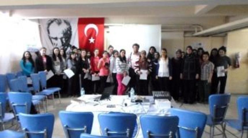 Gediz'de 'bir Arada Yaşama Ve Hoşg&ouml;r&uuml; K&uuml;lt&uuml;r&uuml;' Konulu Seminer