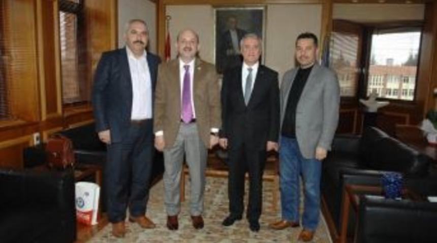 Eğitim Bir Sen'den A&uuml; Rekt&ouml;r&uuml; Prof. Dr. G&uuml;ndoğan'a Nezaket Ziyareti