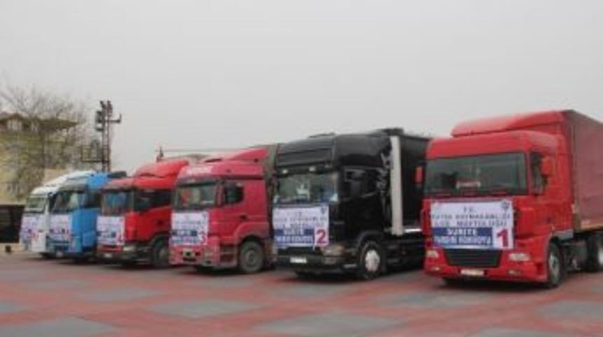 Fatsa&rsquo;dan Suriye&rsquo;ye 6 Tır Yola &Ccedil;ıktı