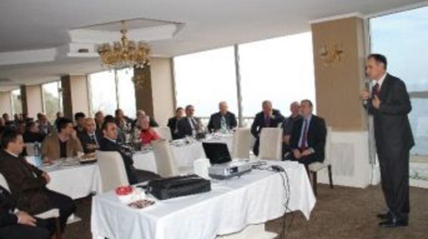 Trabzon'da Y&ouml;resel Karadeniz Mimarisi İle Balık&ccedil;ı Barınakları Projesi Tanıtıldı