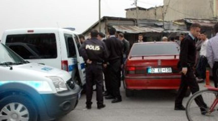 İki Grup Arasında &Ccedil;ıkan Kavgada 4 Kişi G&ouml;zaltına Alındı