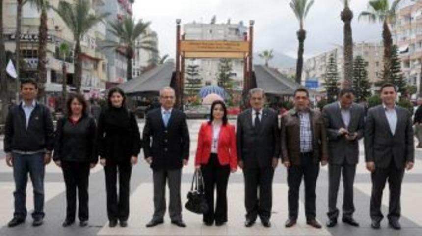 Muhasebeciler G&uuml;n&uuml;, Kumluca'da Kutlandı