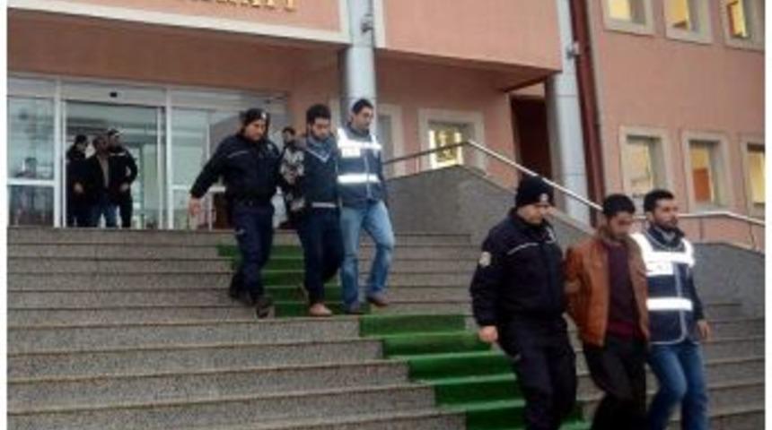 8 Ay &Ouml;nceki Cinayetin Zanlıları Yakalandı