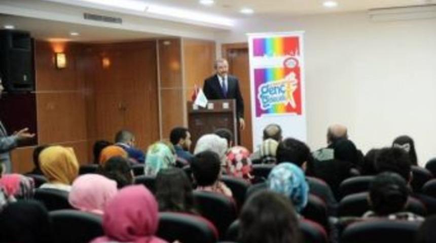 "liderlik Akademisi 2" Eğitimleri Devam Ediyor