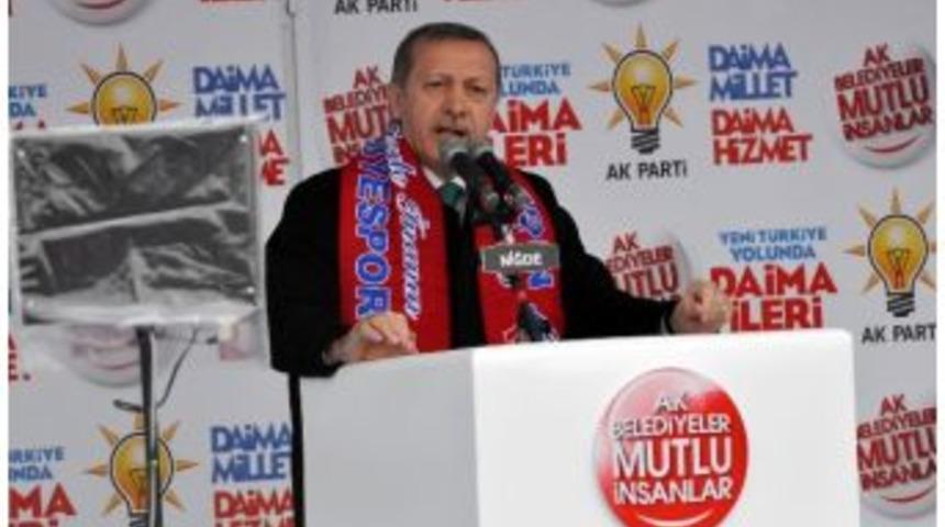 Başbakan Recep Tayyip Erdoğan Niğde&rsquo;de