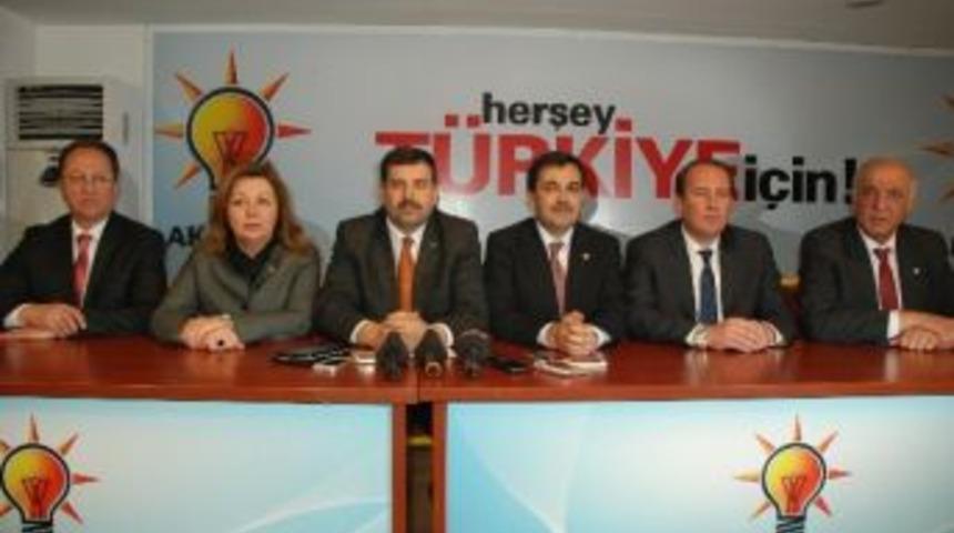 Ak Parti'den 'yarın Siyasete Ara Verelim' &Ouml;nerisi