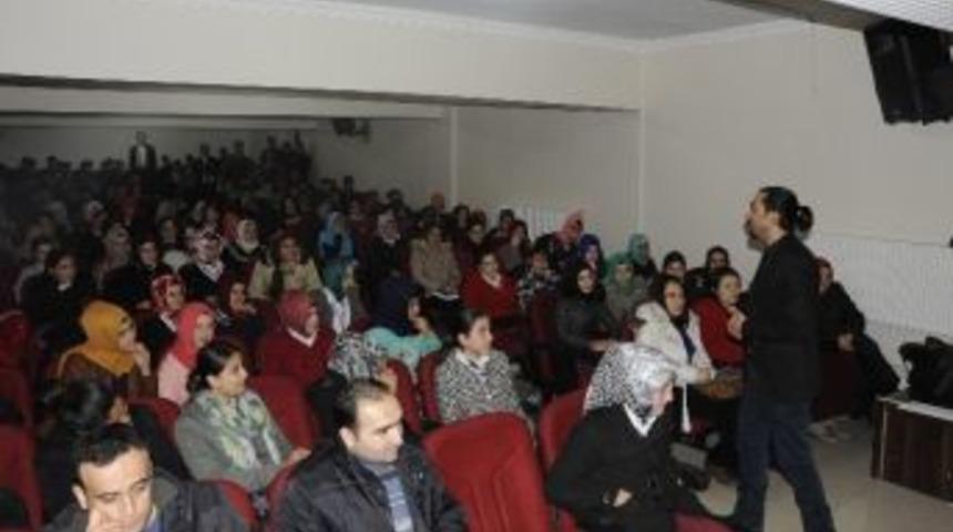 Ahlat&rsquo;ta Bin 578 Lise &Ouml;ğrencisine &ldquo;madde Bağımlılığı&rdquo; Seminerleri Verildi