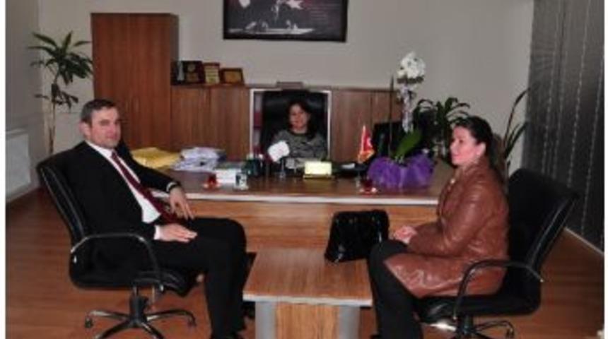 Şenocak&rsquo;dan Avcılar N&uuml;fus M&uuml;d&uuml;r&uuml;&rsquo;ne Ziyaret