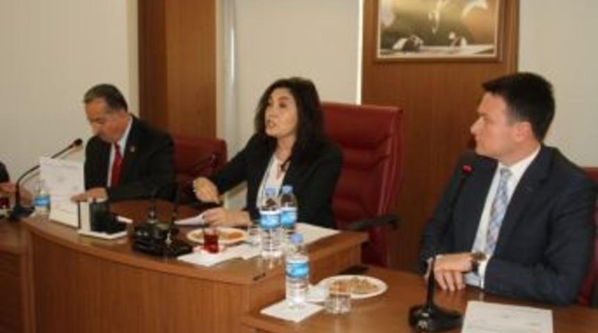 İlkadım&rsquo;da Jet Hızında Meclis Toplantısı