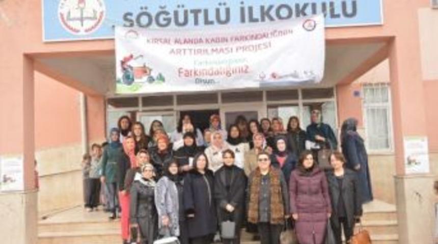 Kursiyerlere Sertifikaları Verildi