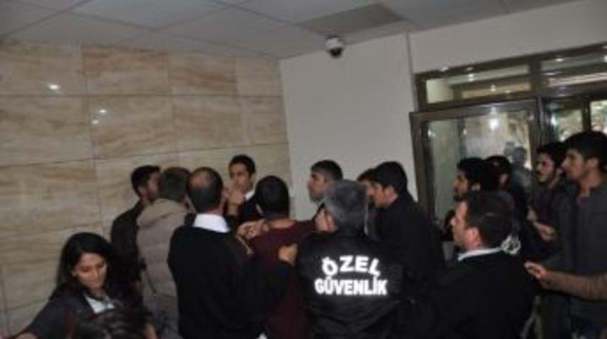 &Ouml;ğrenciler Semineri Bastı