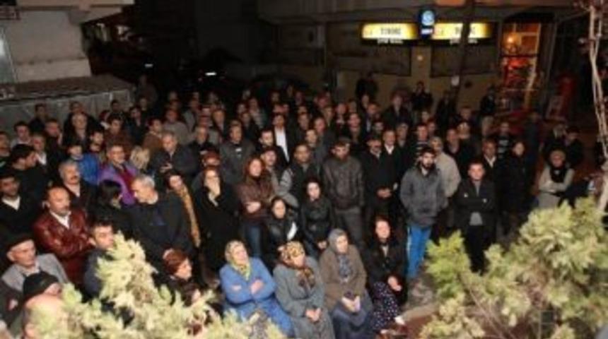 Işıktepe Ve Minareli&ccedil;avuş&rsquo;ta Bozbey&rsquo;e B&uuml;y&uuml;k İlgi