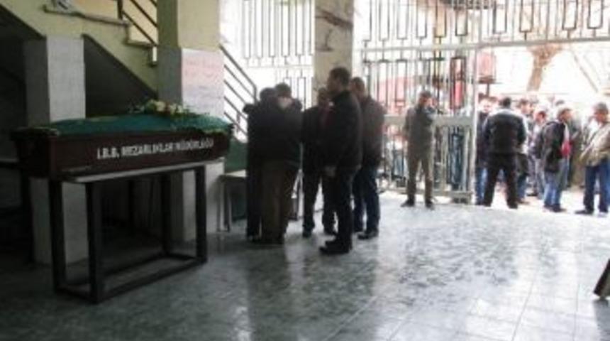 Aracına Ateş Edilerek &Ouml;ld&uuml;r&uuml;len Yılmazer Toprağa Verildi