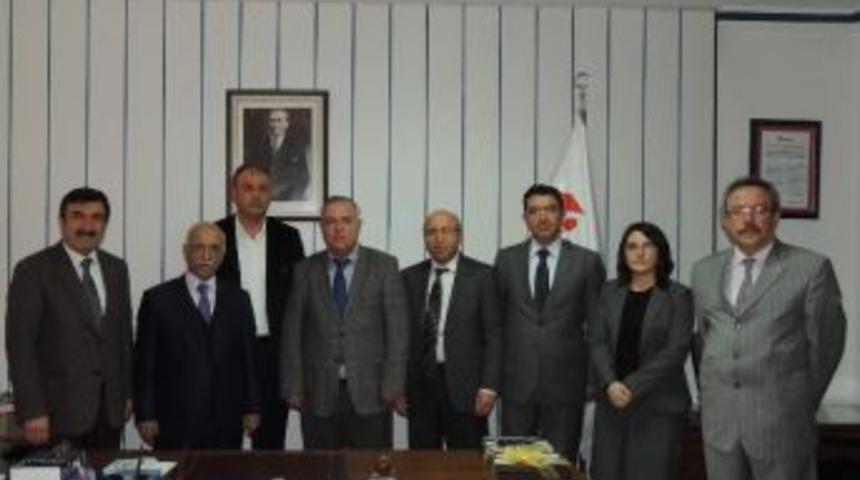 Ticaret Borsası&rsquo;ndan Vergi Dairesi M&uuml;d&uuml;r&uuml; &Ccedil;evik&rsquo;e Ziyaret