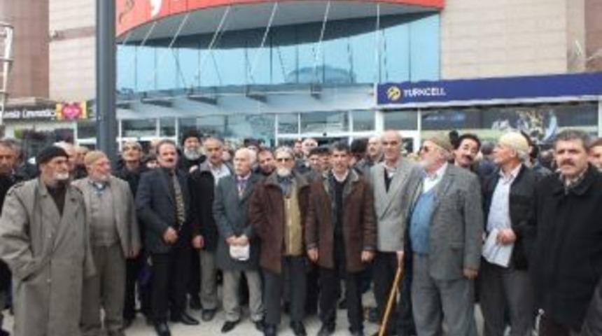 Yimpaşzedeler Başbakan'dan Yardım Bekliyor