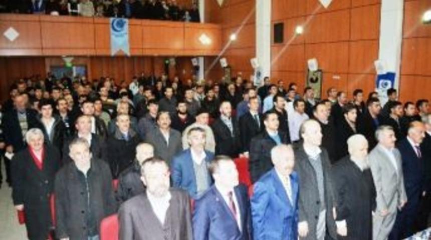 G&uuml;m&uuml;şhane&rsquo;de Şehitler Gecesi D&uuml;zenlendi