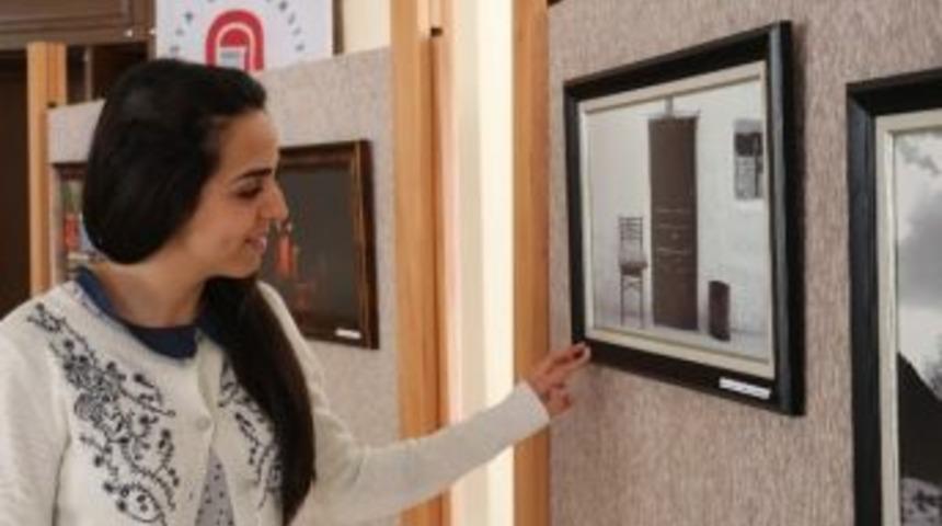 &Uuml;niversitelilerden &lsquo;yaşayan Ge&ccedil;mişiyle Amasya&rsquo; Sergisi