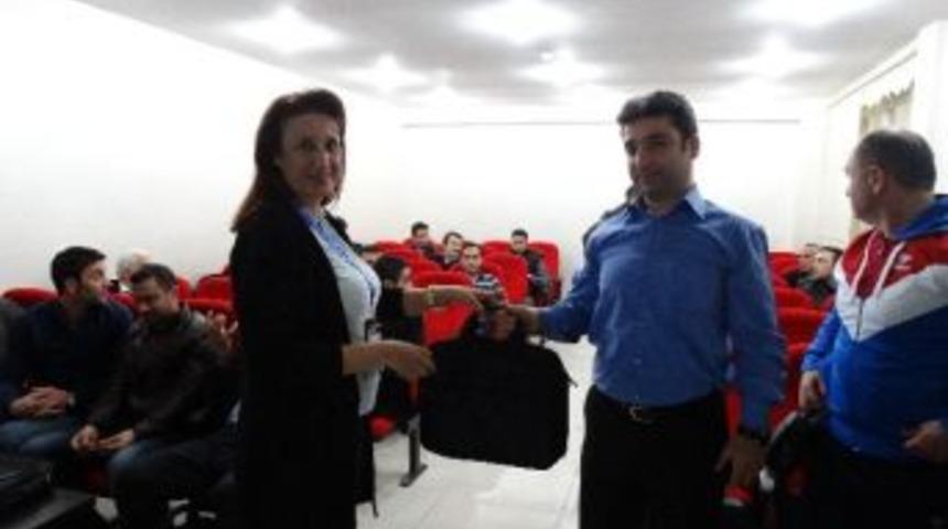 Afete Hazır Okul Prjoesi Eğitim Semineri Verildi