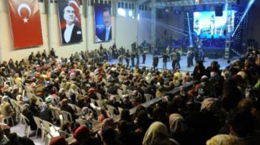 Ayaş Ve G&uuml;d&uuml;ll&uuml;ler Eğlendi