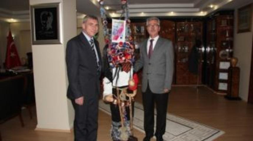 'geleneklere Giden Yolda El Ele' Projesi Sona Erdi