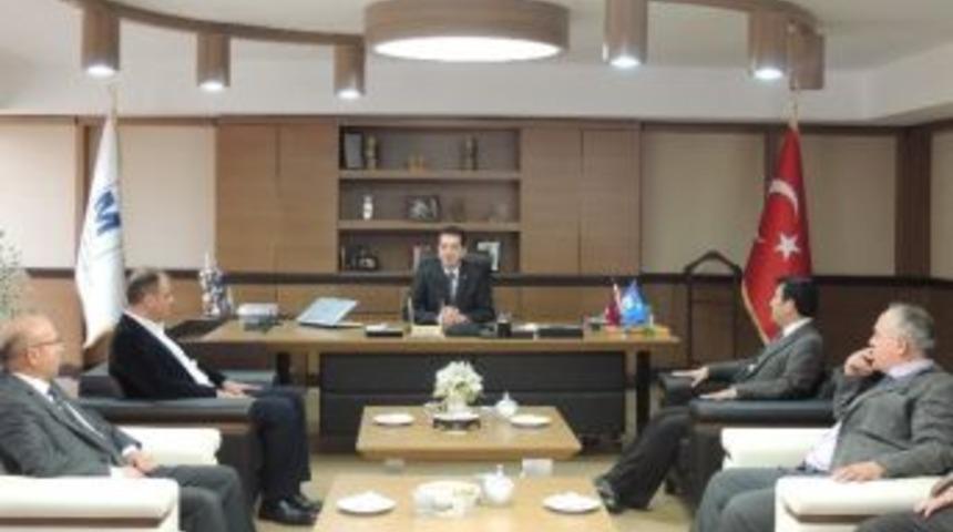 &Ccedil;orum Ticaret Borsası&rsquo;ndan Smmmo&rsquo;ya Ziyaret