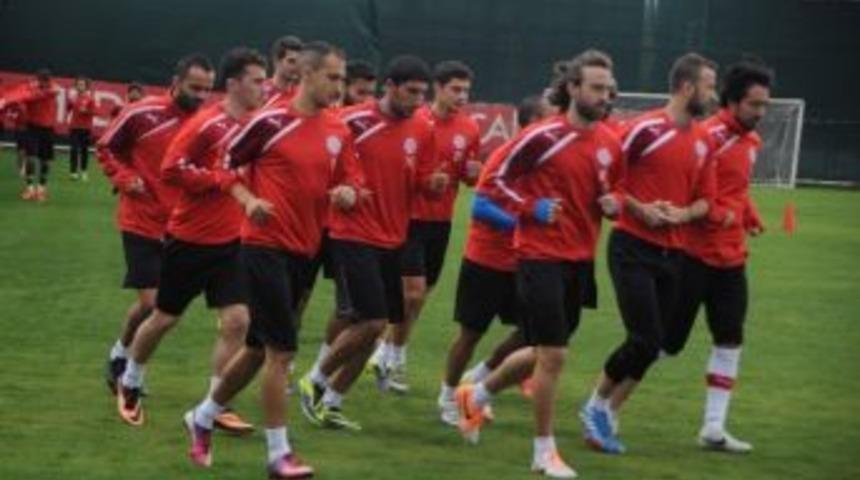 Medical Park Antalyaspor, &Ccedil;aykur Rizespor Ma&ccedil;ı Hazırlıklarına Başladı