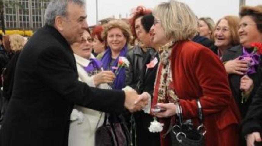 İzmirli Kadınlar 8 Mart'ta Festivalde Buluşacak
