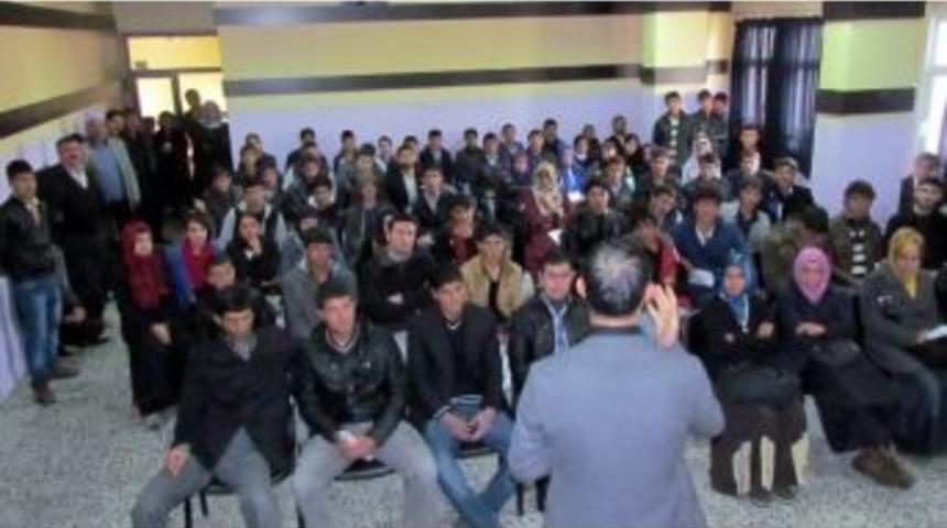 Siverek Hem&rsquo;den A&ccedil;ık Lise &Ouml;ğrencilere Seminer