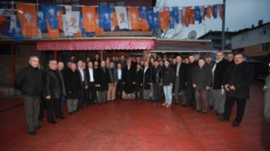 Başkan Karaosmanoğlu Derek&ouml;yl&uuml;lerle Bir Araya Geldi