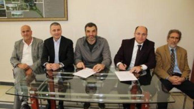 Büyükşehir Belediye Basket Takımı Milli Basketbolcu Erdem Türetken’i Kadrosuna Kattı