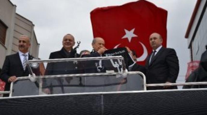 Mhp İl&ccedil;e Başkanı Erdem: "bah&ccedil;eli Bereketiyle Geldi, Soma'yı Kurtarın"